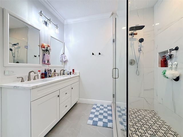 525 ELM STREET, Safety Harbor, FL 34695