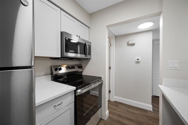 1500 W BAY DRIVE 206, Largo, FL 33770