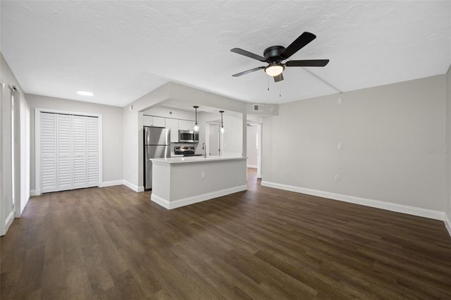 1500 W BAY DRIVE 206, Largo, FL 33770