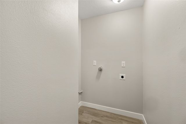 105 S 6th Street, Adel, IA 50003