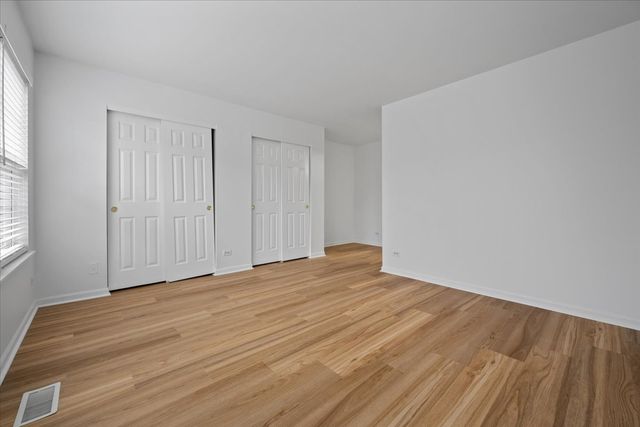 959 Genesee Drive, Naperville, IL 60563