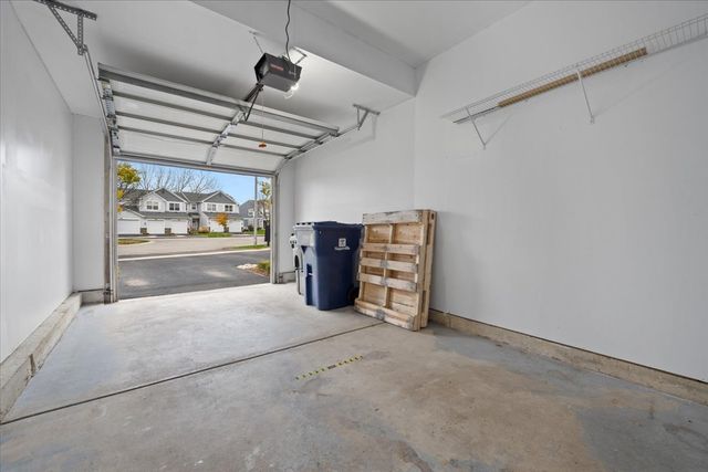 959 Genesee Drive, Naperville, IL 60563