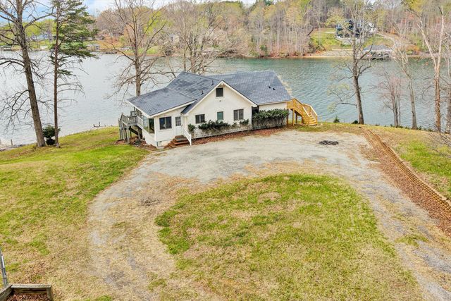 1154 Acorn DR, Moneta, VA 24121