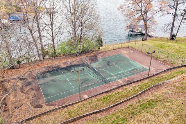 1154 Acorn DR, Moneta, VA 24121