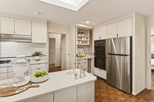 19401 San Marcos Road, Saratoga, CA 95070