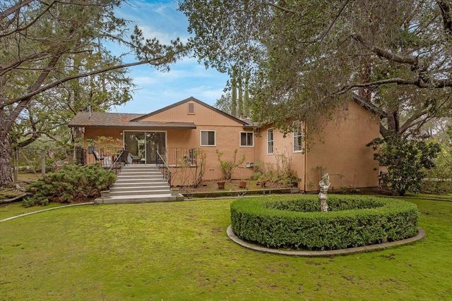 19401 San Marcos Road, Saratoga, CA 95070