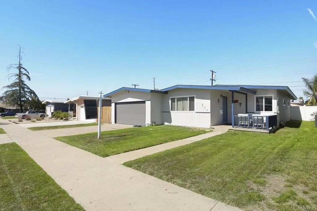 228 Joyce St, El Cajon, CA 92020