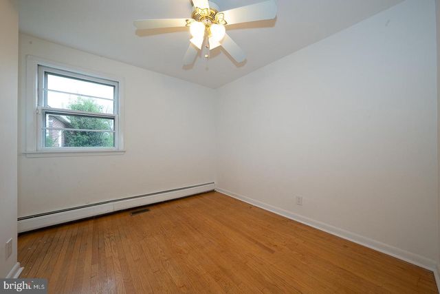 916 FAUNCE ST, Philadelphia, PA 19111