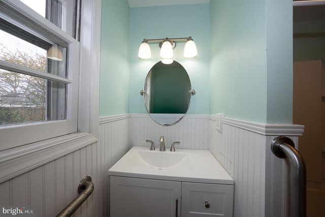 916 FAUNCE ST, Philadelphia, PA 19111