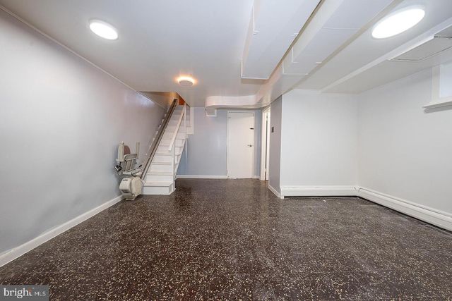 916 FAUNCE ST, Philadelphia, PA 19111