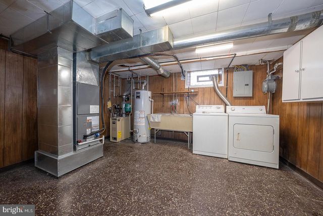 916 FAUNCE ST, Philadelphia, PA 19111