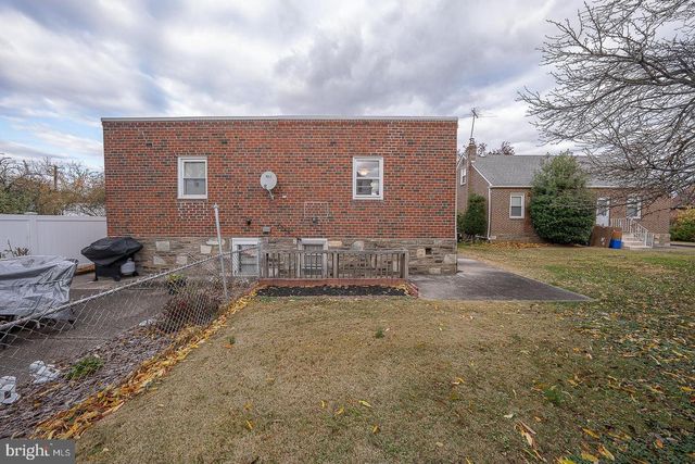 916 FAUNCE ST, Philadelphia, PA 19111