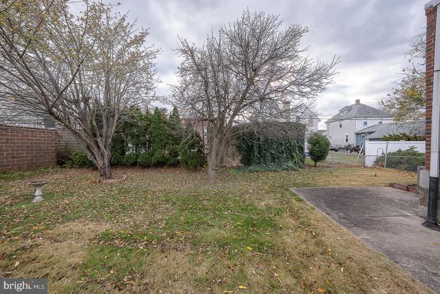 916 FAUNCE ST, Philadelphia, PA 19111