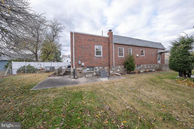 916 FAUNCE ST, Philadelphia, PA 19111