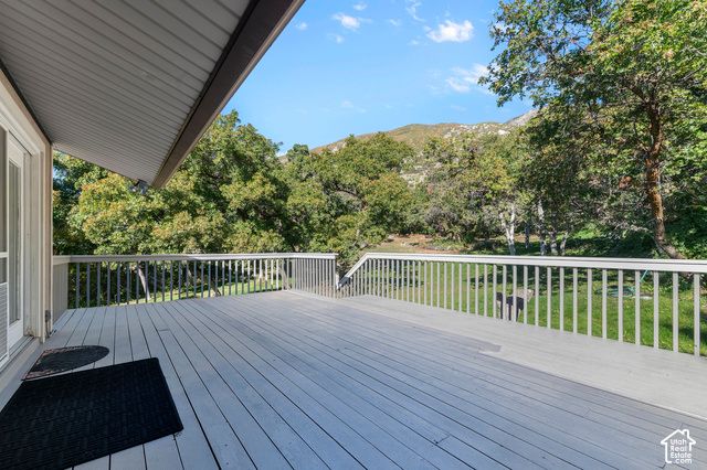 399 OAK LN, Farmington, UT 84025