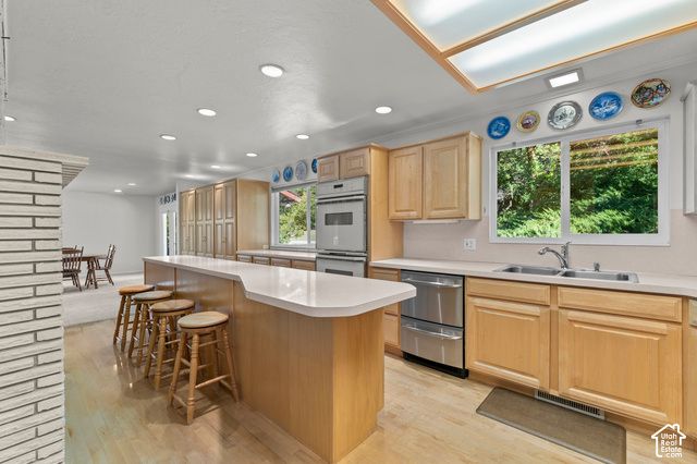 399 OAK LN, Farmington, UT 84025