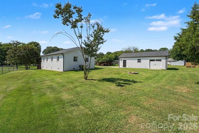 119 Wild Rose Loop, Mooresville, NC 28115
