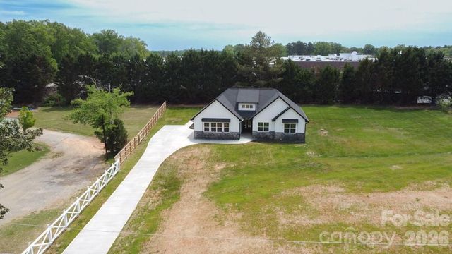 520 Allen Way, Indian Trail, NC 28079