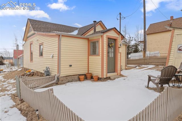 331 E Golden Avenue, Cripple Creek, CO 80813