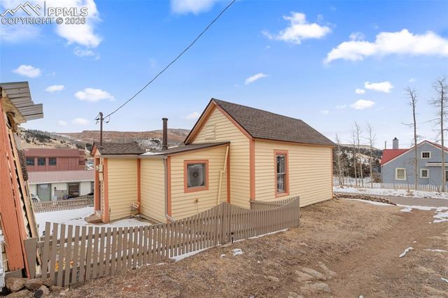 331 E Golden Avenue, Cripple Creek, CO 80813