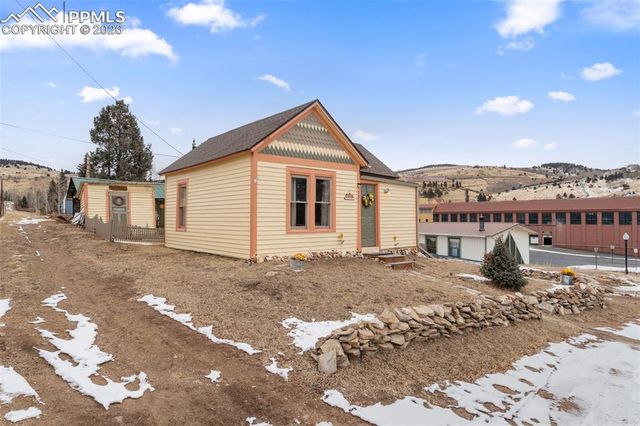 331 E Golden Avenue, Cripple Creek, CO 80813