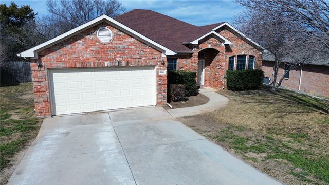 2222 Creek Side Drive, Weatherford, TX 76087