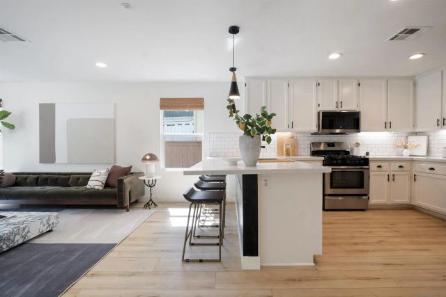 1754 Cottonwood, Vista, CA 92081
