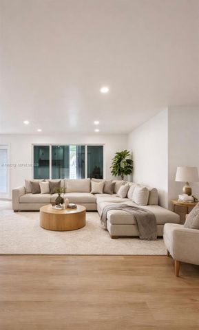 20100 SW 111th Ave, Cutler Bay, FL 33189