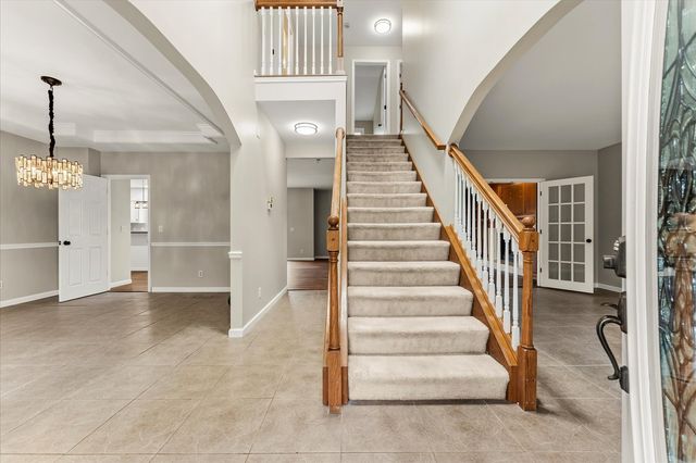 302 County Road 2650 N, Mahomet, IL 61853