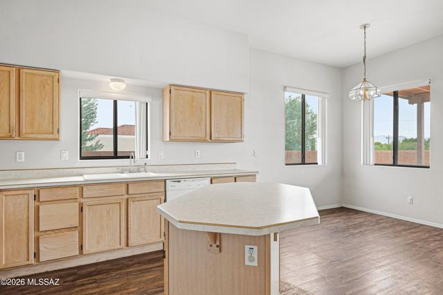 1342 W Hopbush Way, Tucson, AZ 85704