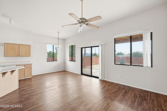 1342 W Hopbush Way, Tucson, AZ 85704