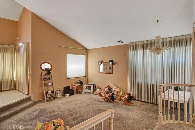 16410 Wintun, Apple Valley, CA 92307