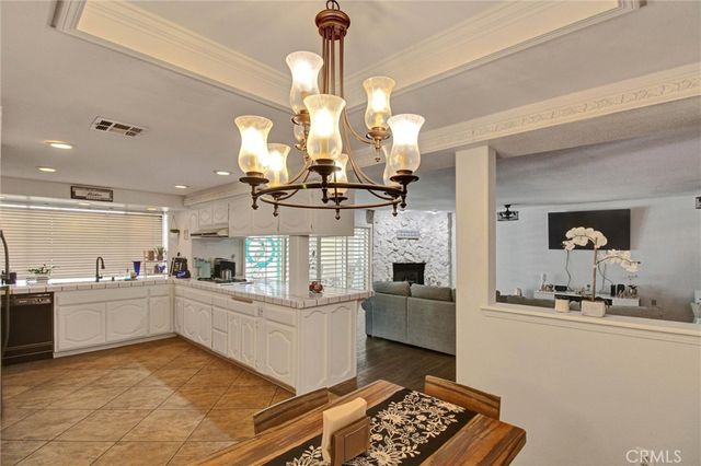 16410 Wintun, Apple Valley, CA 92307