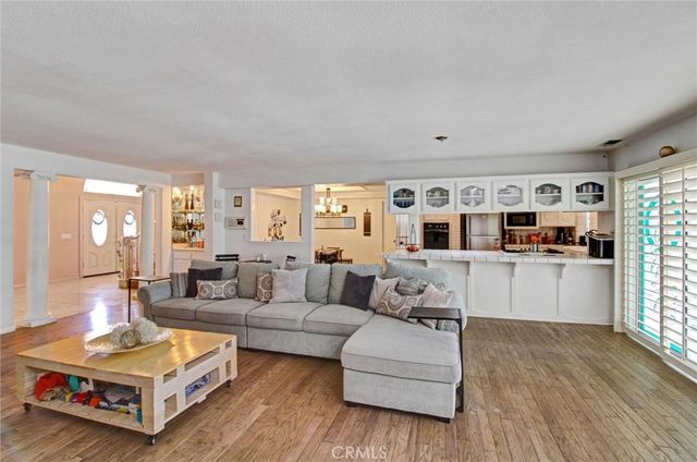 16410 Wintun, Apple Valley, CA 92307