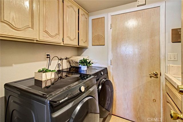 16410 Wintun, Apple Valley, CA 92307