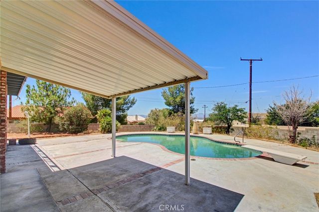 16410 Wintun, Apple Valley, CA 92307