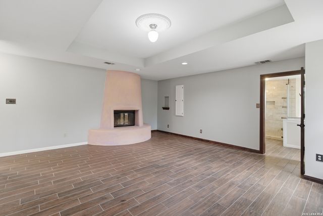 292 Phillip Dr, Pipe Creek, TX 78063