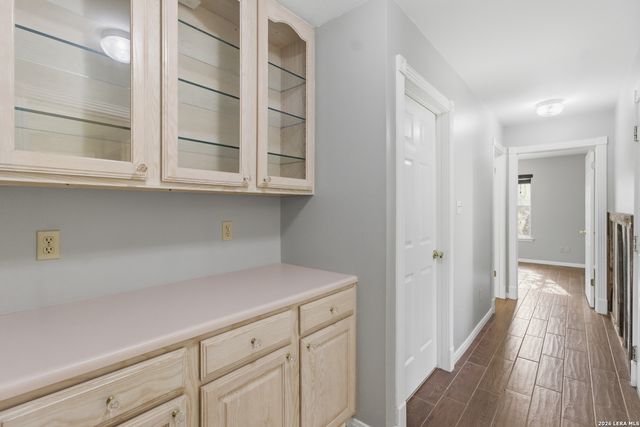 292 Phillip Dr, Pipe Creek, TX 78063