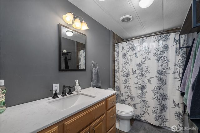 12515 Waddell Creek Road SW, Olympia, WA 98512