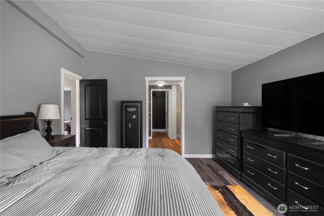 12515 Waddell Creek Road SW, Olympia, WA 98512