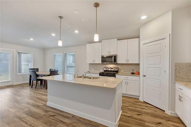 2643 Homestead Ranch Lane, Crosby, TX 77532