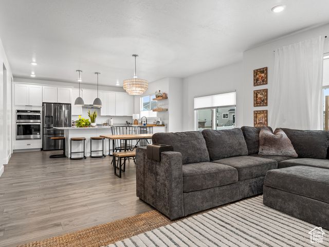 627 S MEADE ST, Mapleton, UT 84664