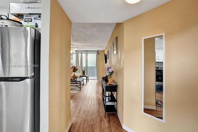 2999 NW 48th Avenue 245, Lauderdale Lakes, FL 33313