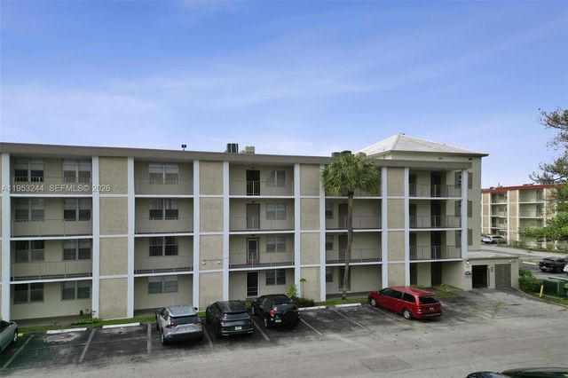 2999 NW 48th Avenue 245, Lauderdale Lakes, FL 33313