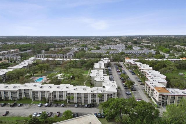 2999 NW 48th Avenue 245, Lauderdale Lakes, FL 33313