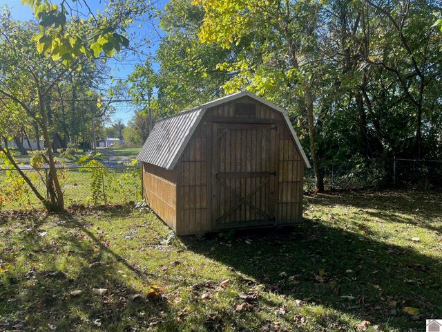 1123 Monroe Street, Paducah, KY 42001