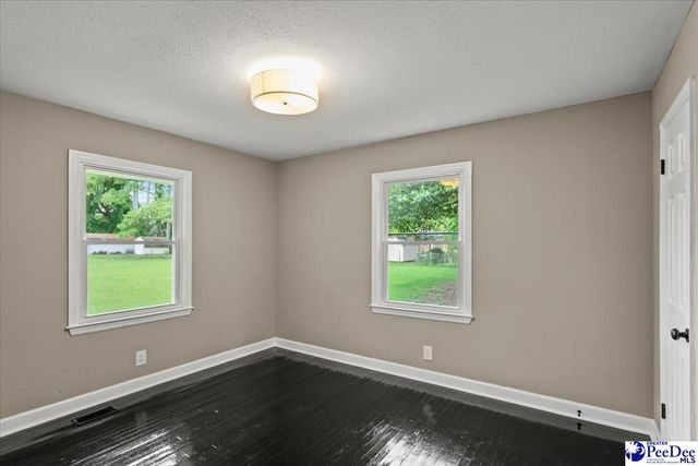 50 Victory Drive, Cheraw, SC 29520