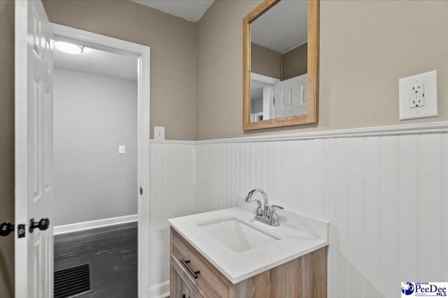 50 Victory Drive, Cheraw, SC 29520