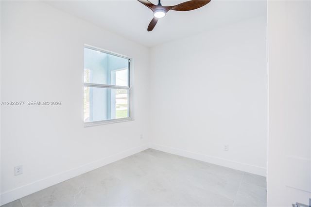 3804 SE 12th Avenue, Cape Coral, FL 33904