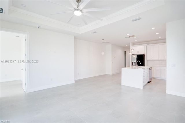 3804 SE 12th Avenue, Cape Coral, FL 33904